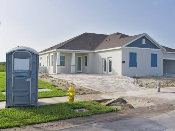 Portable Toilet Options We Offer in Dunnstown, PA